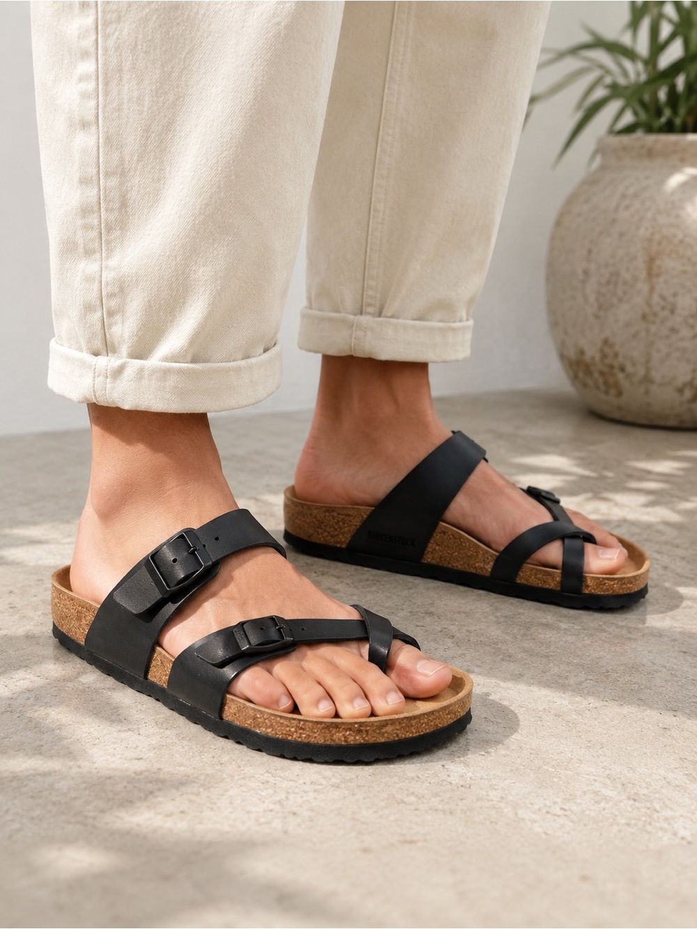 Birkenstock Mayari like new Black Sandals Size 43 Minimalist Normcore